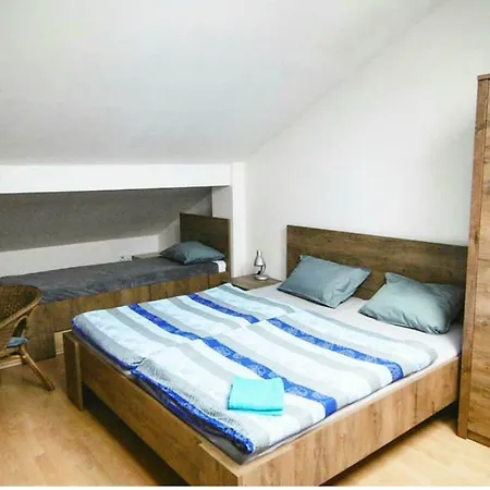 Apartment Privat 611